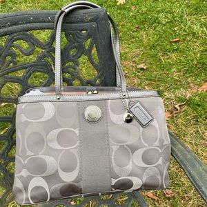 Gray Signature Coach Logo Stripe Carryall bag